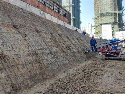 新泰建筑边坡支护